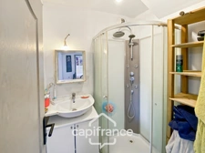 À VENDRE LOPERHET (29470) - MAISON INDIVIDUELLE TYPE F5 - 4 CHAMBRES - CENTRE-BOURG - TERRAIN 612 M²