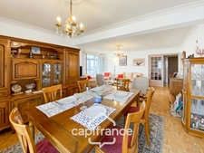 À VENDRE - BREST(29200) Rentabilité possible : + de 9% NETTE - PLACE STRASBOURG - APPARTEMENT T5 - 105 M² HABITABLES - DERNIER ÉTAGE - 2 SALLES DE BAIN