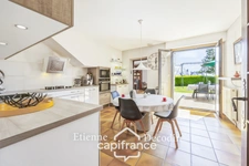 MAISON F7 À VENDRE - SAINT-RENAN (29) - CENTRE-VILLE - 225 M² HABITABLES - TERRAIN 1075 M² - DOUBLE GARAGE 