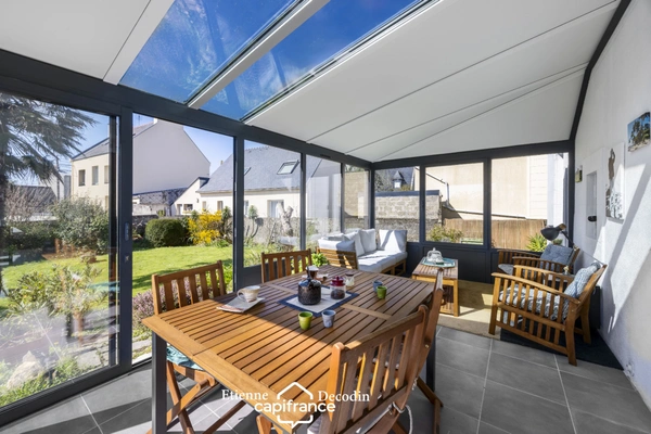 À VENDRE - LE RELECQ-KERHUON (29480) - MAISON DE CARACTÈRE DE TYPE F4 - 130 M² HABITABLES - 484 M² DE TERRAIN - VÉRANDA