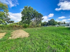 À VENDRE - LOPERHET (29470) - TERRAIN CONSTRUCTIBLE - 571 M² - LIBRE CONSTRUCTEUR