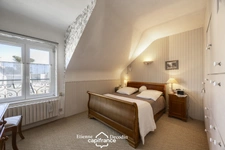 À VENDRE - LE RELECQ-KERHUON (29480) - MAISON DE CARACTÈRE DE TYPE F4 - 130 M² HABITABLES - 484 M² DE TERRAIN - VÉRANDA