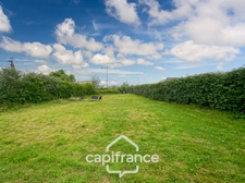 TERRAIN SOUS OFFRE ACCEPTÉE - LESNEVEN (29) - PROXIMITÉ INTERMARCHÉ - 439 M²