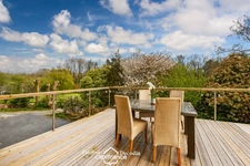 À VENDRE LOPERHET (29470) - MAISON CONTEMPORAINE F5 - SURFACE 134 M² - Terrain 518 M² - NORMES PMR - GARAGE