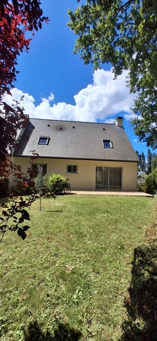 « Maison séjour double, 4 chambres, proche du centre à Pacé »