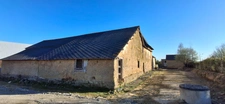 House for sale with 6 rooms and large outbuildings (35)
