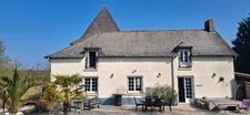 House for sale with 6 rooms and large outbuildings (35)