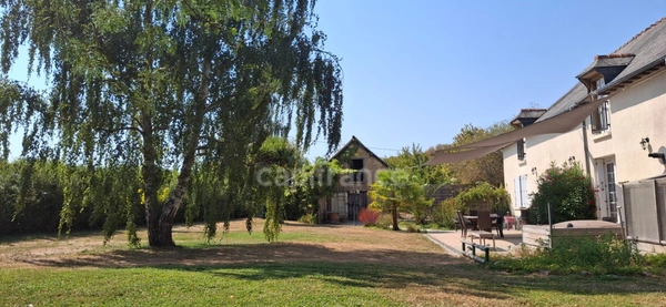 Maison à vendre 6 pièces, 4 chambres et grandes dépendances (35)