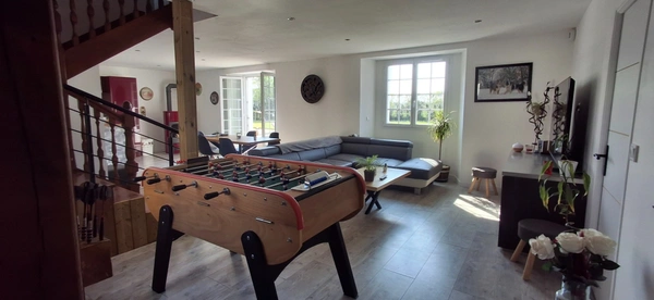Maison à vendre 6 pièces, 4 chambres et grandes dépendances (35)