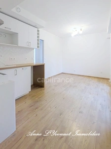 Appartement 2 pièces avec jardin et terrasse plein sud, au calme absolu à Fontenay-aux-roses