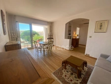 2-room apartment for sale in Hyères (83) - Port of Hyères - Parking - Terraces