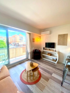 2-room apartment for sale in Hyères (83) - Port of Hyères - Balcony - Unobstructed view 
