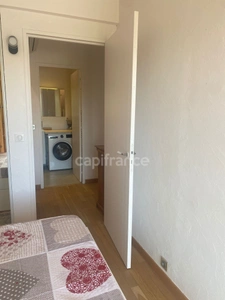 2-room apartment for sale in Hyères (83) - Port of Hyères - Parking - Terraces