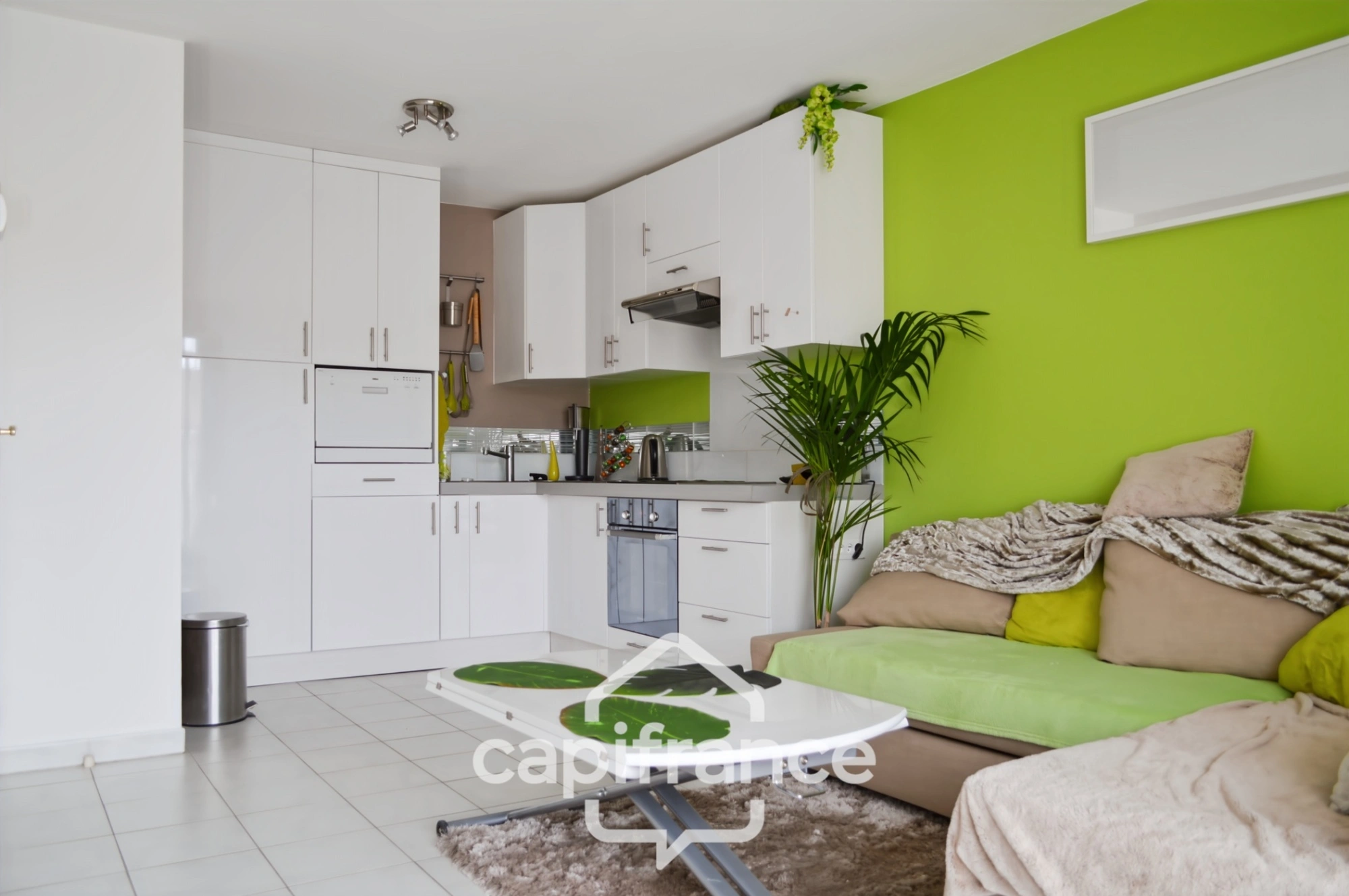 HYÈRES Deuxieme Classe Apartment for sale HYERES 2 pièce(s) 45m2 196 000€