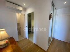 2-room apartment for sale in Hyères (83) - Port of Hyères - Parking - Terraces