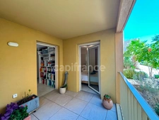 Appartement à vendre 4 pièces HYERES (83) - Plain pied - 2 parkings - 2 terrasses
