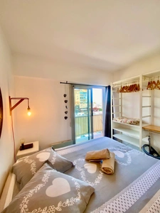 2-room apartment for sale in Hyères (83) - Port of Hyères - Balcony - Unobstructed view 