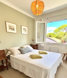 House for sale, 4 rooms, Hyères (83) - La Capte - Garden - Parking - 300 m from the beach