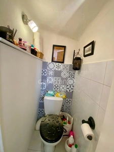 2-room apartment for sale in Toulon (83) - Claret district - Through-unit