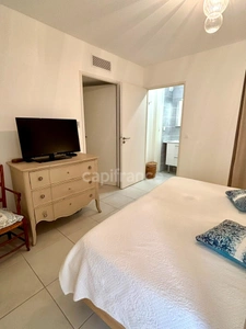 Appartement à vendre 4 pièces HYERES (83) - Plain pied - 2 parkings - 2 terrasses