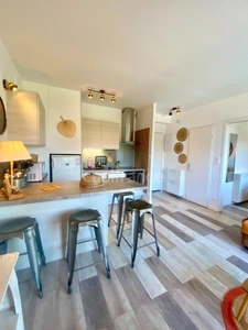 2-room apartment for sale in Hyères (83) - Port of Hyères - Balcony - Unobstructed view 