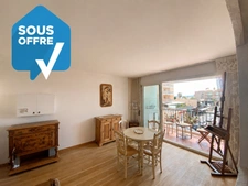 Appartement à vendre 2 pièces HYERES (83) - Port de Hyères - Parking - Terrasses - Cave