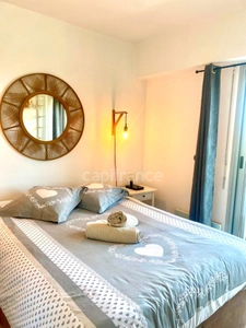 2-room apartment for sale in Hyères (83) - Port of Hyères - Balcony - Unobstructed view 