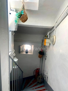2-room apartment for sale in Toulon (83) - Claret district - Through-unit