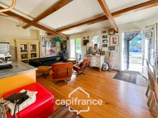 Maison à vendre 6 pièces HYERES (83) - Charme de l'ancien - 4 chambres - 200m2 habitables - Piscine - possibilité 2 appartements.