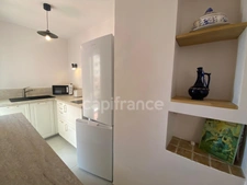 2-room apartment for sale in Hyères (83) - Port of Hyères - Parking - Terraces
