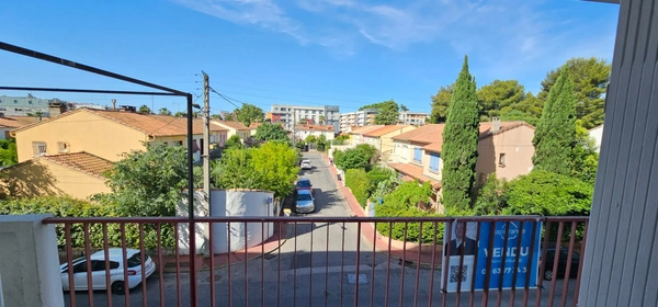 Faux F4 avec Terrasse+cave Montpellier St Cléophas / Nouveau Saint Roch