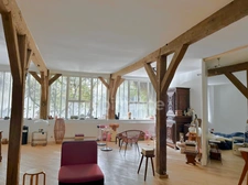 Paris XIème - Quartier Popincourt - Impasse privée - Appartement/Maison esprit loft 98m2