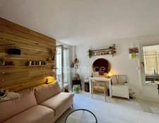 Dpt Paris (75),  À Paris 12ème Arrt, Studio de 18 m2 au calme sur cour