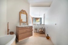 Paris XIème - Quartier Popincourt - Impasse privée - Appartement/Maison esprit loft 98m2