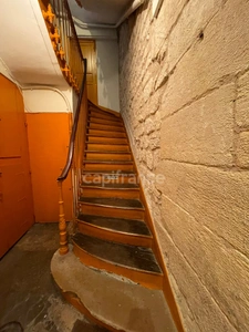 Dpt Paris (75), PARIS 1ER Arrt - Studio 21 m2 - 4ème étage - Quartier Saint-Germain-l'Auxerrois 