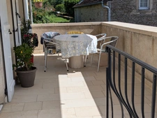 Maison en pierre avec appartement indépendant à Pouilly en Auxois