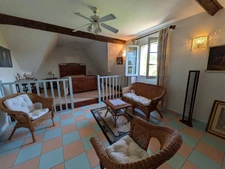 A Pouilly en Auxois : maison en pierre de 147 m2