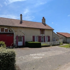 Maison de village de 5 pièces avec dépendances 
