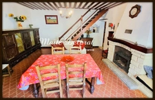Village house for sale 4 rooms MALAUCENE (84)