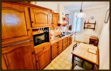Village house for sale 4 rooms MALAUCENE (84)