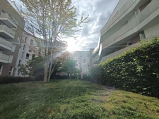 Bright 2-Bedroom Apartment with Terrace (10m²) – Energy Class B – Built in 2016 – Near Metro, RER & Bus