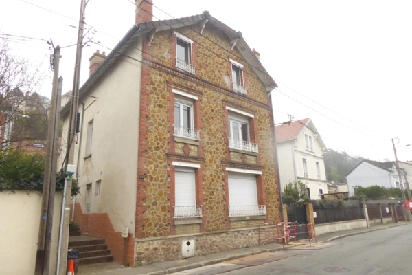 À LOUER - Charmant 2 pièces avec vue sur la Seine - LA FRETTE SUR SEINE (95)