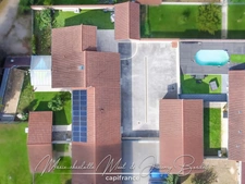 Grande maison familiale avec logement indépendant, garages et dépendances