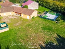 Maison 5 chambres avec piscine au calme