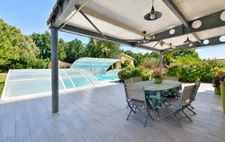 VILLA DE STANDING - DOUBLE GARAGE - PISCINE