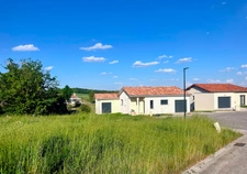 EXCLUSIVITÉ - Terrain à bâtir – 793 m² 