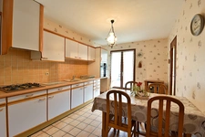 LESPINASSE – MAISON DE PLAIN-PIED 107 M² – 3 CHAMBRES – TERRAIN 740 M² – GRAND GARAGE