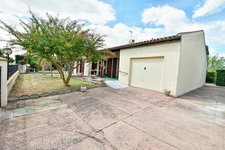 LESPINASSE – MAISON DE PLAIN-PIED 107 M² – 3 CHAMBRES – TERRAIN 740 M² – GRAND GARAGE