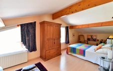VILLA DE STANDING - DOUBLE GARAGE - PISCINE