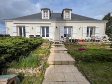 🏡 Maison 170 m² – 3 chambres – Terrain 1 800 m² – Terrasse – Vue dégagée – Aucun vis-à-vis – Grand garage 